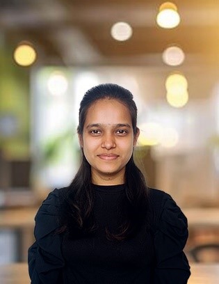 Khushi Mahajan